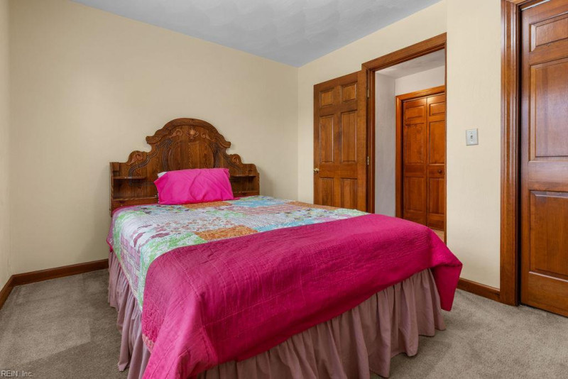 Photo 33 of 45 residential for sale in Franklin virginia
