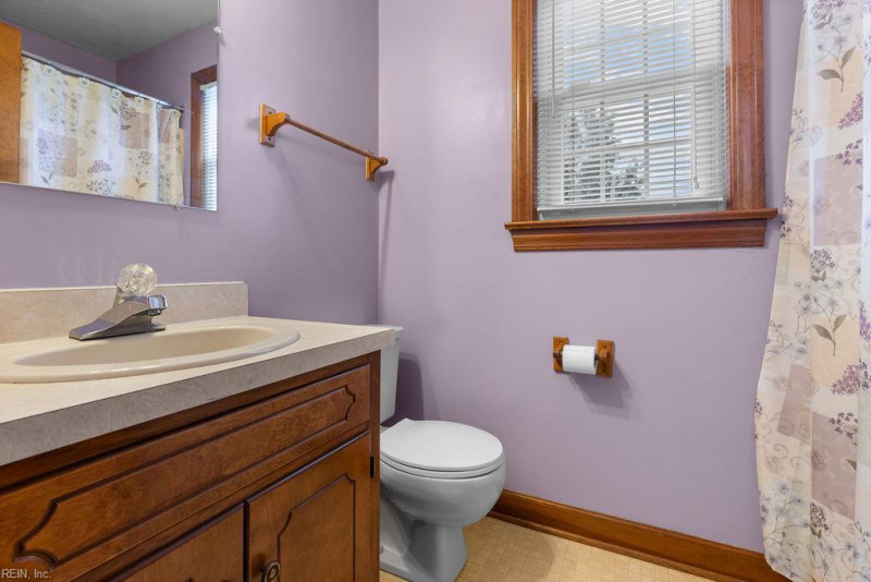 Photo 36 of 45 residential for sale in Franklin virginia