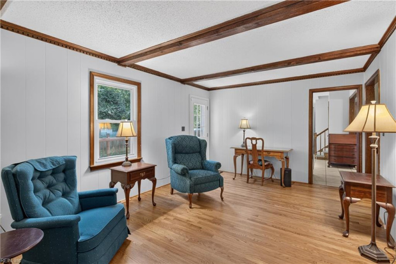 Photo 18 of 36 residential for sale in Chesapeake virginia
