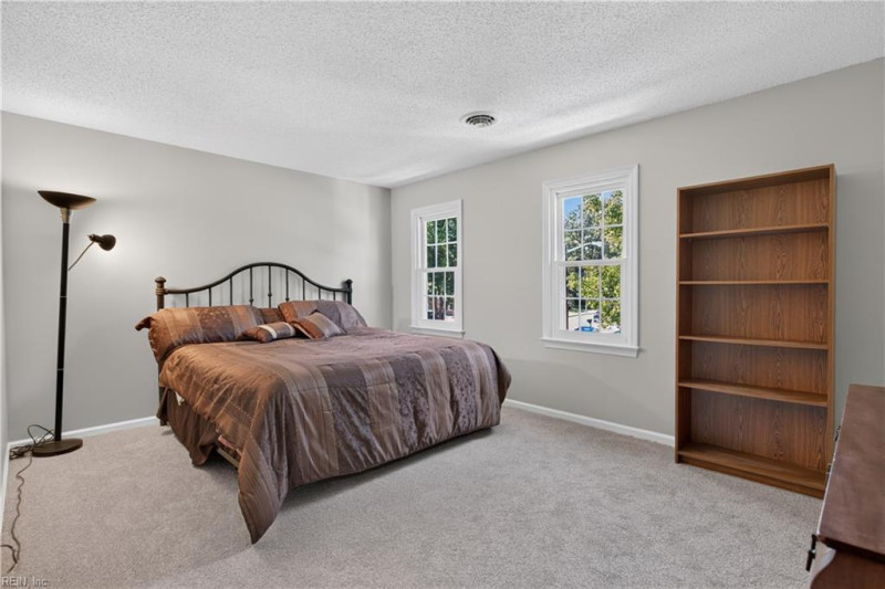 Photo 28 of 36 residential for sale in Chesapeake virginia