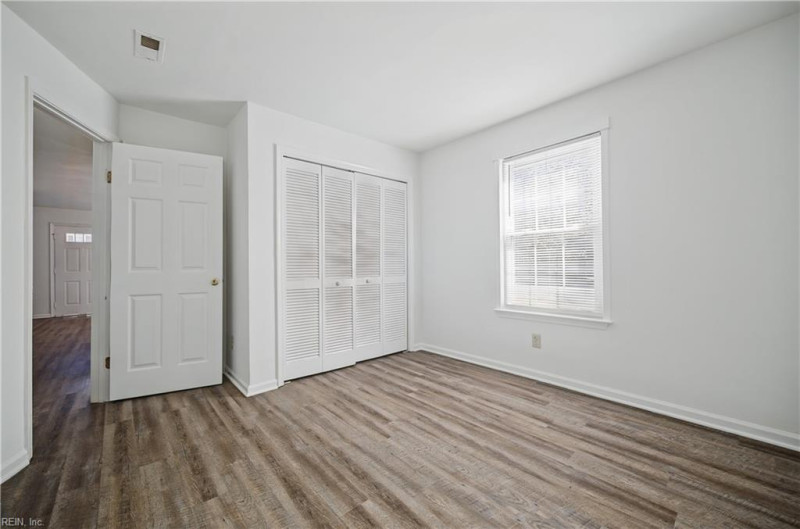 Photo 13 of 18 residential for sale in Chesapeake virginia Photo 13 of 18 residential for sale in Chesapeake virginia