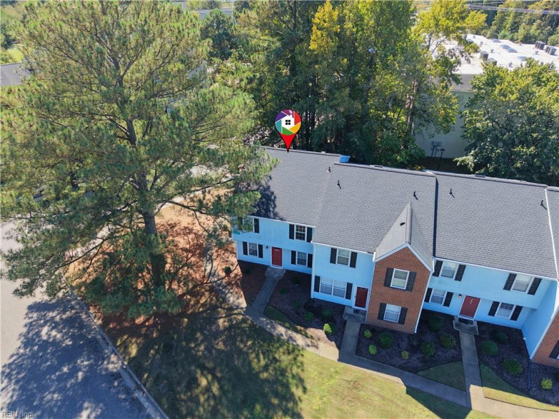 Photo 16 of 18 residential for sale in Chesapeake virginia Photo 16 of 18 residential for sale in Chesapeake virginia
