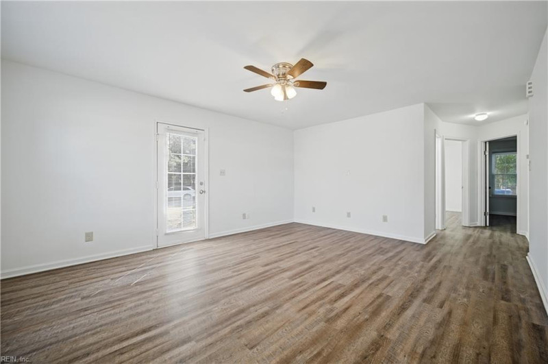 Photo 3 of 18 residential for sale in Chesapeake virginia Photo 3 of 18 residential for sale in Chesapeake virginia