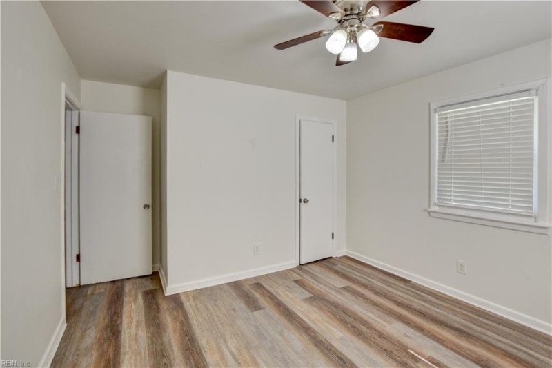 Photo 10 of 16 residential for sale in Chesapeake virginia Photo 10 of 16 residential for sale in Chesapeake virginia