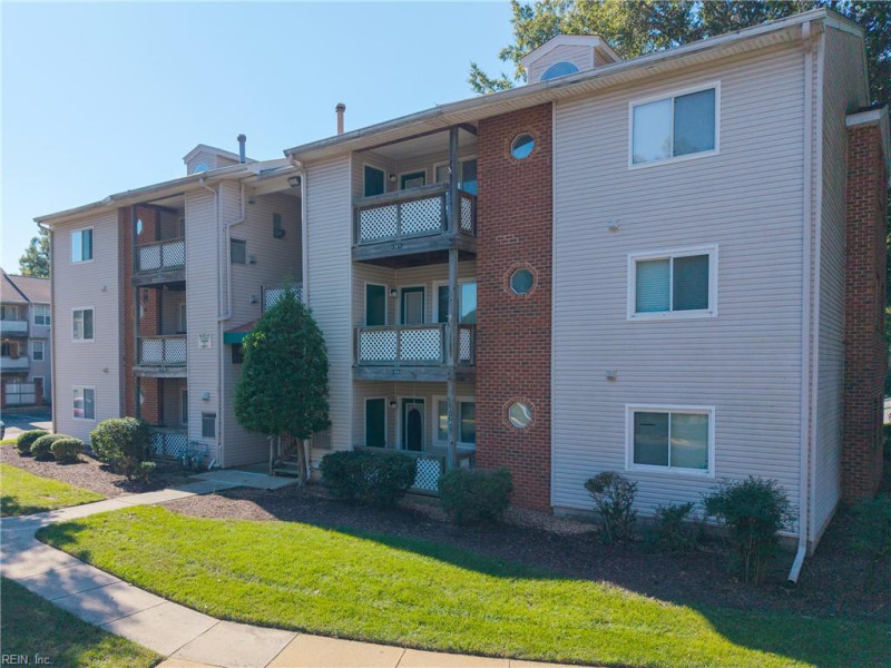 Photo 47 of 49 residential for sale in Newport News virginia