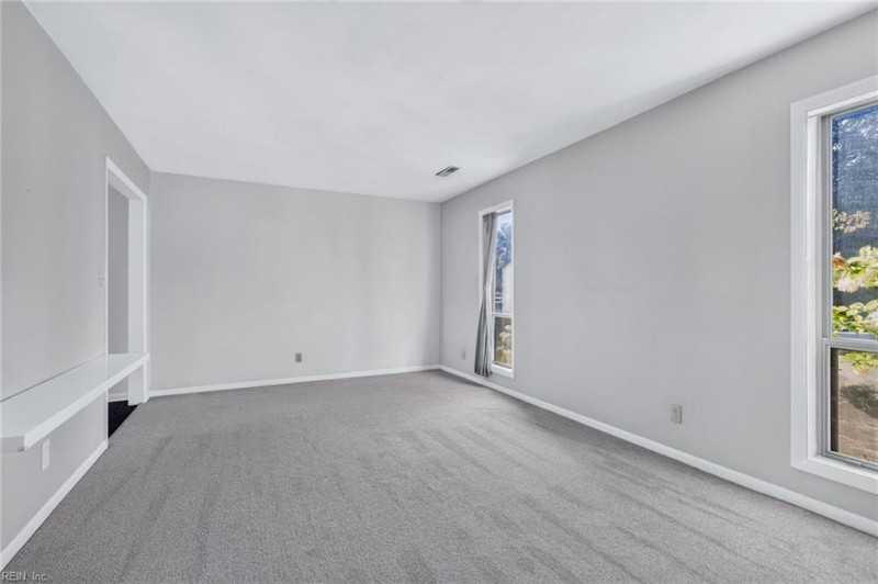 Photo 13 of 37 residential for sale in Chesapeake virginia Photo 13 of 37 residential for sale in Chesapeake virginia