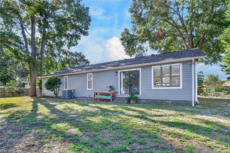 Photo 31 of 37 residential for sale in Chesapeake virginia Photo 31 of 37 residential for sale in Chesapeake virginia