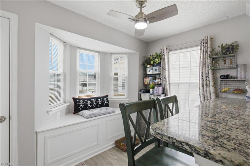 Photo 13 of 27 residential for sale in Portsmouth virginia