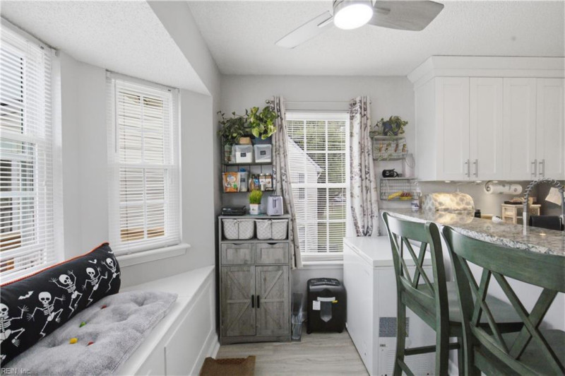 Photo 15 of 27 residential for sale in Portsmouth virginia