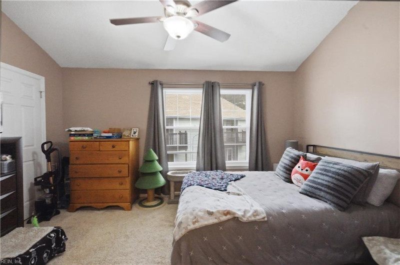 Photo 25 of 27 residential for sale in Portsmouth virginia