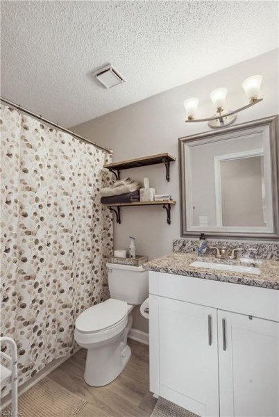 Photo 26 of 27 residential for sale in Portsmouth virginia