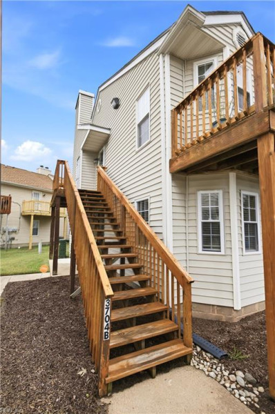 Photo 5 of 27 residential for sale in Portsmouth virginia