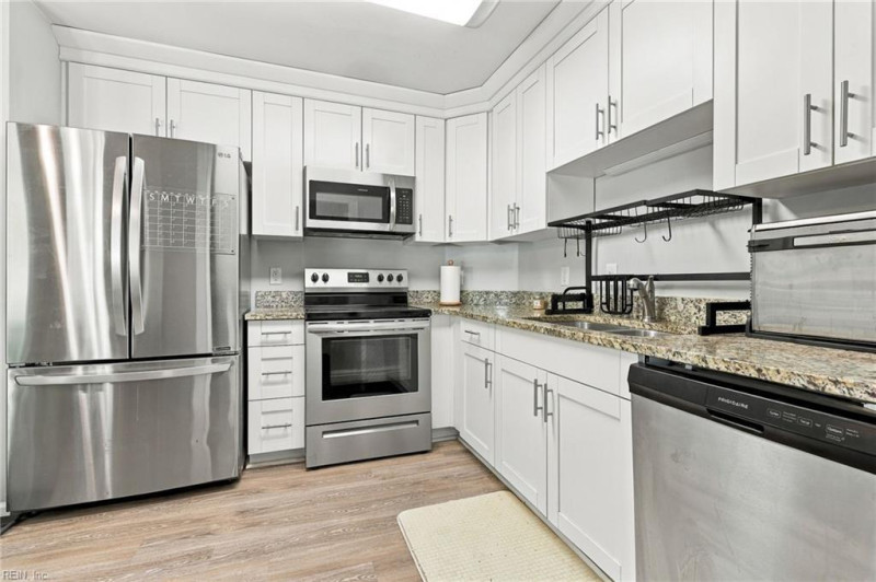 Photo 13 of 39 residential for sale in Suffolk virginia Photo 13 of 39 residential for sale in Suffolk virginia