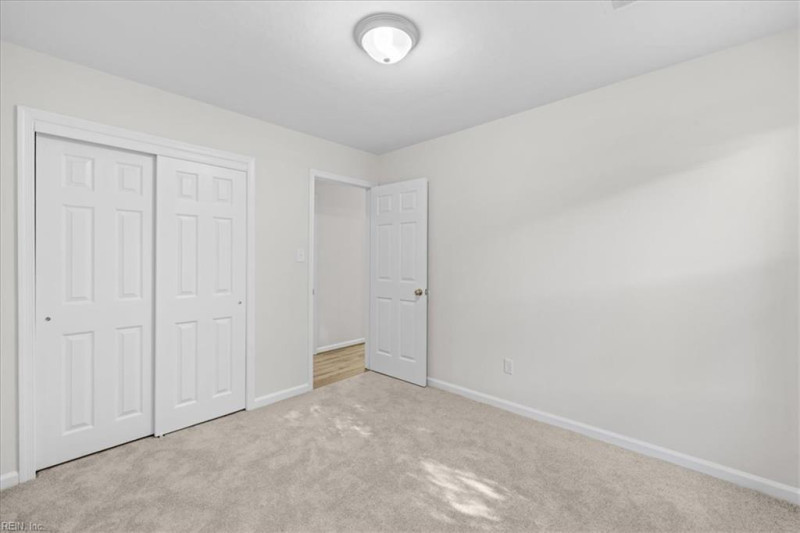 Photo 22 of 31 residential for sale in Chesapeake virginia