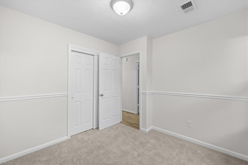 Photo 26 of 31 residential for sale in Chesapeake virginia