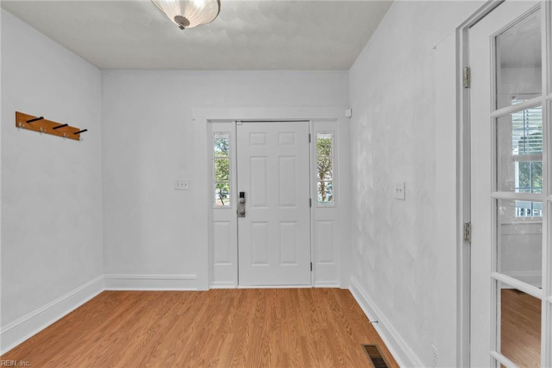 Photo 5 of 37 residential for sale in Norfolk virginia Photo 5 of 37 residential for sale in Norfolk virginia