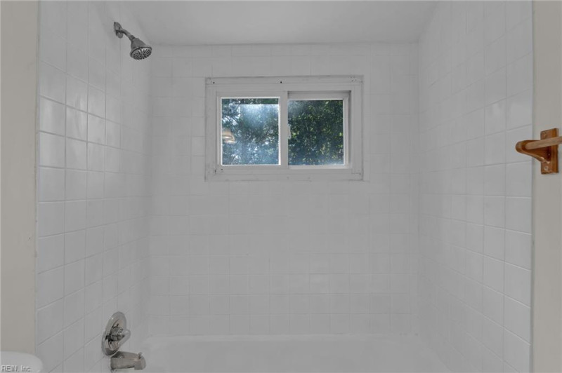Photo 36 of 50 residential for sale in Virginia Beach virginia Photo 36 of 50 residential for sale in Virginia Beach virginia