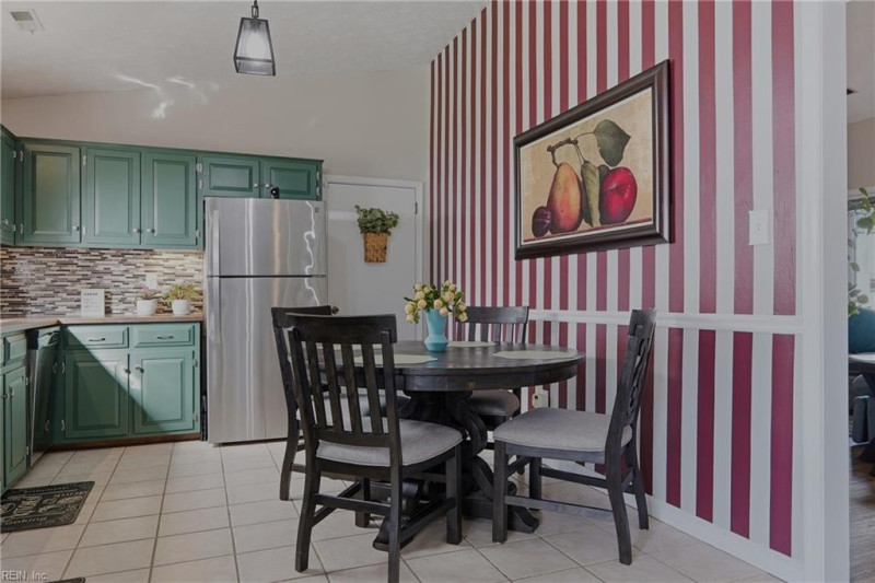 Photo 11 of 32 residential for sale in Newport News virginia