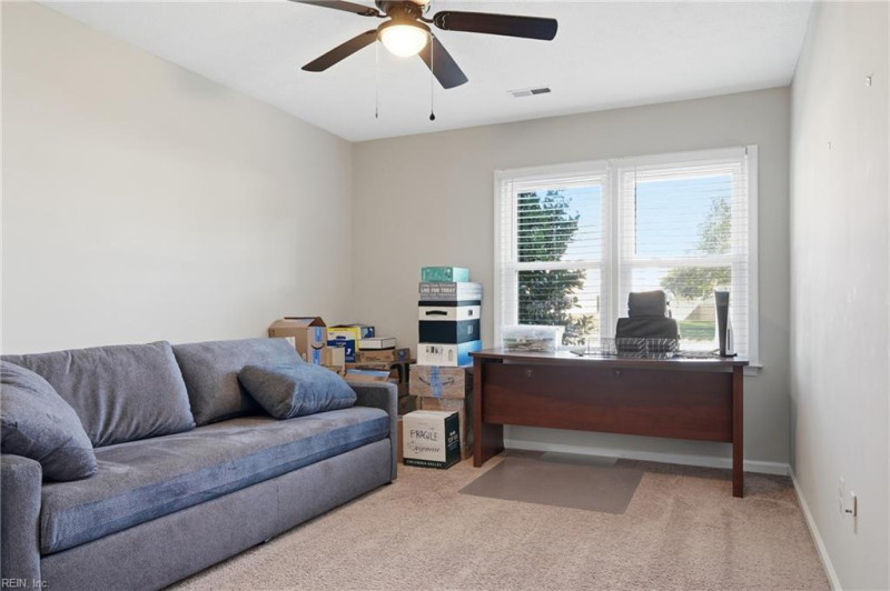 Photo 14 of 32 residential for sale in Newport News virginia