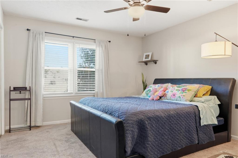 Photo 15 of 32 residential for sale in Newport News virginia