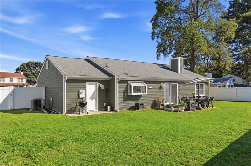 Photo 23 of 32 residential for sale in Newport News virginia