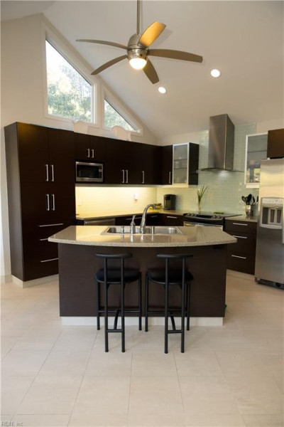 Photo 10 of 50 residential for sale in Virginia Beach virginia