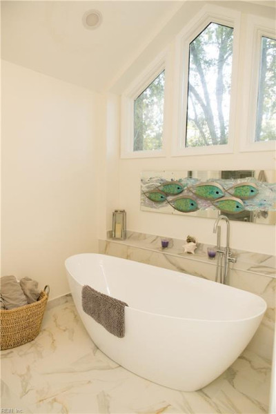 Photo 19 of 50 residential for sale in Virginia Beach virginia