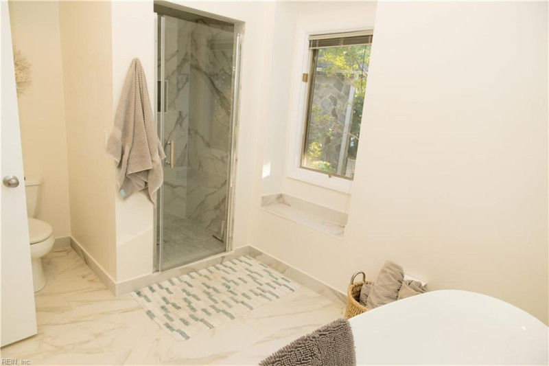 Photo 20 of 50 residential for sale in Virginia Beach virginia