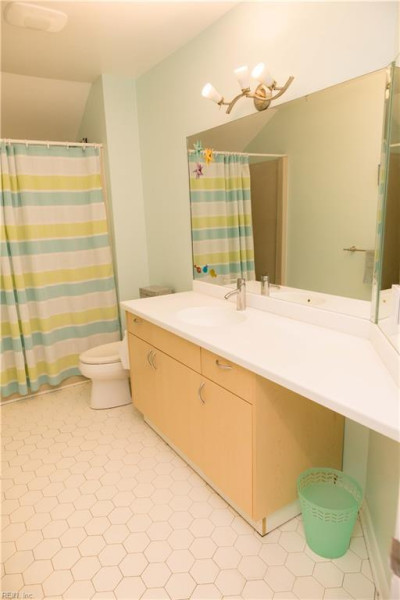 Photo 33 of 50 residential for sale in Virginia Beach virginia