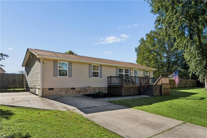 Photo 1 of 49 residential for sale in Gloucester County virginia