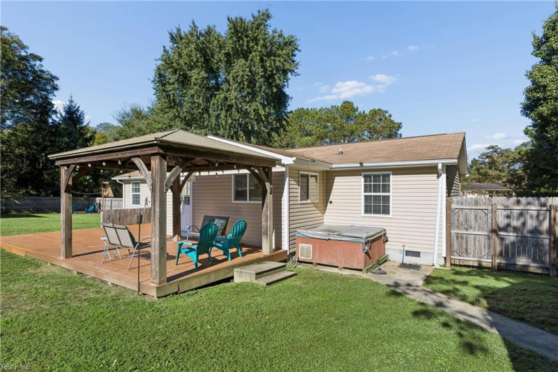 Photo 41 of 49 residential for sale in Gloucester County virginia