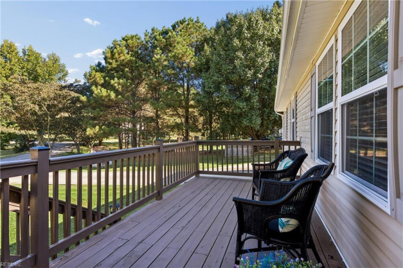 Photo 5 of 49 residential for sale in Gloucester County virginia
