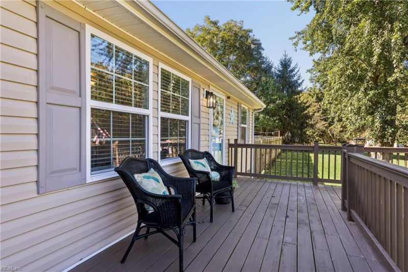 Photo 6 of 49 residential for sale in Gloucester County virginia