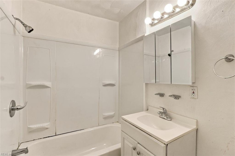 Photo 10 of 14 residential for sale in Portsmouth virginia Photo 10 of 14 residential for sale in Portsmouth virginia