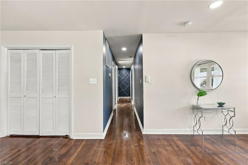 Photo 7 of 33 residential for sale in Norfolk virginia Photo 7 of 33 residential for sale in Norfolk virginia