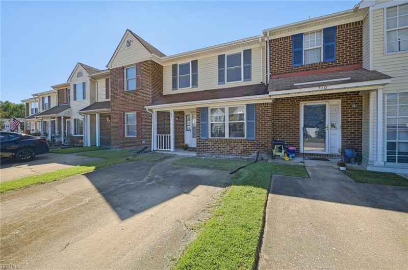 Photo 3 of 31 residential for sale in Chesapeake virginia Photo 3 of 31 residential for sale in Chesapeake virginia