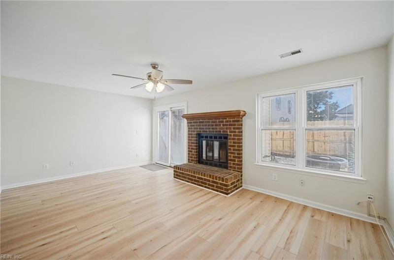 Photo 8 of 31 residential for sale in Chesapeake virginia Photo 8 of 31 residential for sale in Chesapeake virginia