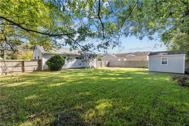 Photo 22 of 25 residential for sale in Norfolk virginia Photo 22 of 25 residential for sale in Norfolk virginia