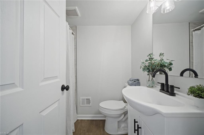 Photo 17 of 27 residential for sale in Norfolk virginia Photo 17 of 27 residential for sale in Norfolk virginia