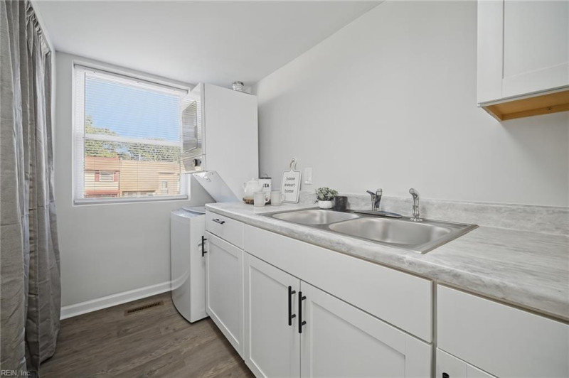 Photo 9 of 27 residential for sale in Norfolk virginia Photo 9 of 27 residential for sale in Norfolk virginia