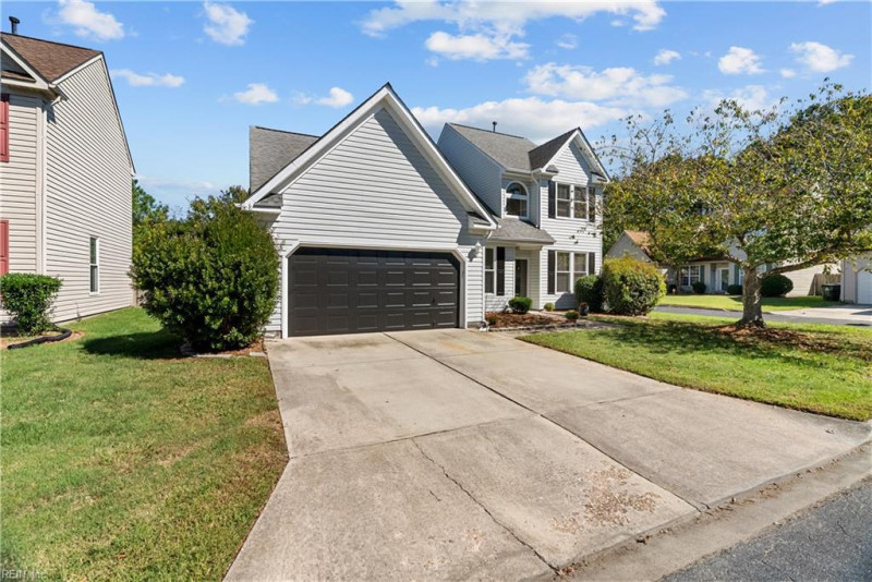 Photo 2 of 50 residential for sale in Chesapeake virginia