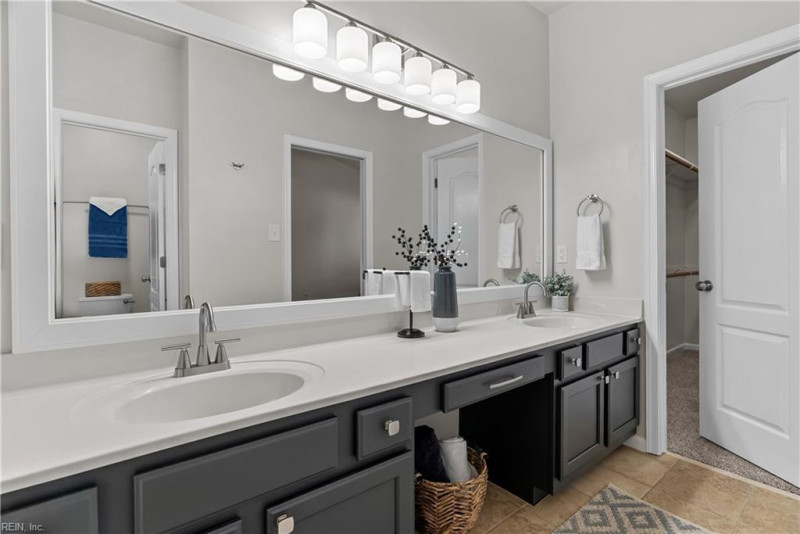 Photo 30 of 50 residential for sale in Chesapeake virginia