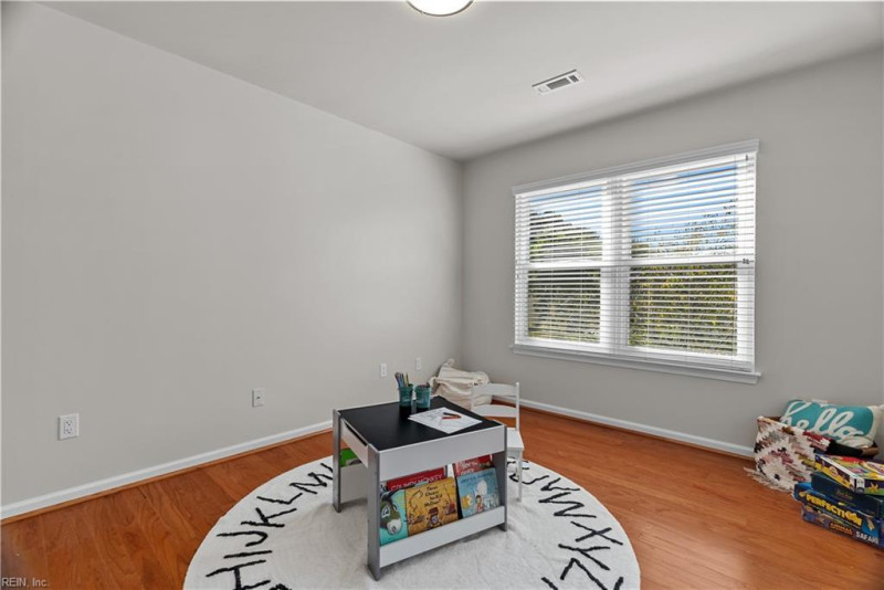 Photo 40 of 50 residential for sale in Chesapeake virginia