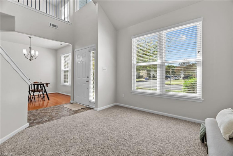Photo 5 of 50 residential for sale in Chesapeake virginia