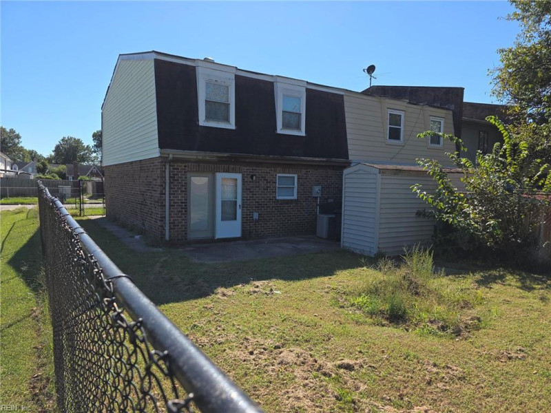 Photo 23 of 25 residential for sale in Norfolk virginia Photo 23 of 25 residential for sale in Norfolk virginia