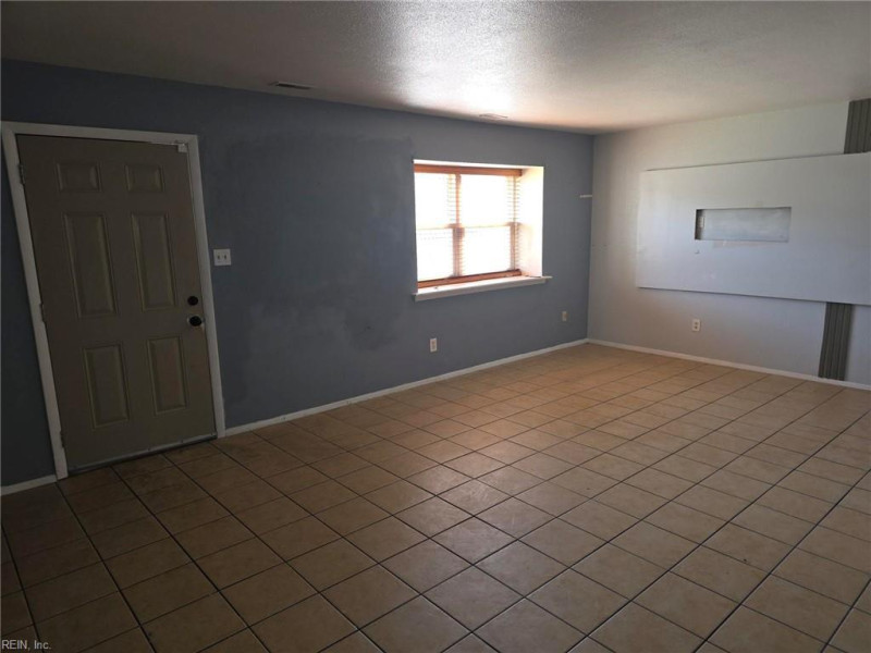 Photo 4 of 25 residential for sale in Norfolk virginia Photo 4 of 25 residential for sale in Norfolk virginia