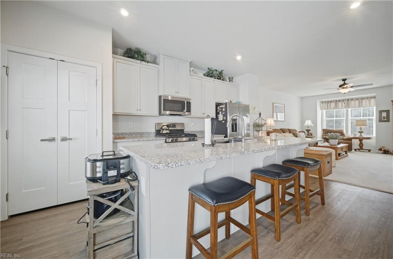 Photo 11 of 48 residential for sale in Chesapeake virginia Photo 11 of 48 residential for sale in Chesapeake virginia