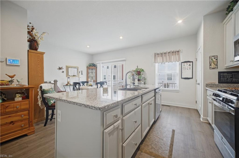 Photo 13 of 48 residential for sale in Chesapeake virginia Photo 13 of 48 residential for sale in Chesapeake virginia