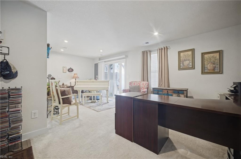 Photo 5 of 48 residential for sale in Chesapeake virginia Photo 5 of 48 residential for sale in Chesapeake virginia