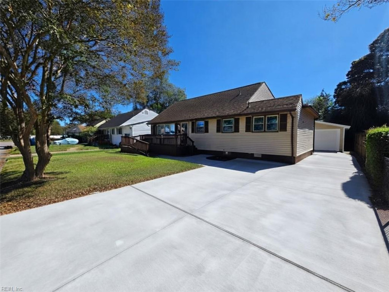 Photo 22 of 25 residential for sale in Norfolk virginia